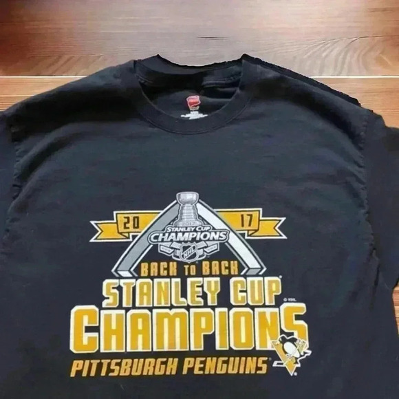 Pittsburgh Penguins Stanley Cup Champions shirt Men’s large Hanes 2017 #NFL - Picture 1 of 2